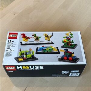 NIB LEGO Set 40563 Tribute to LEGO House
